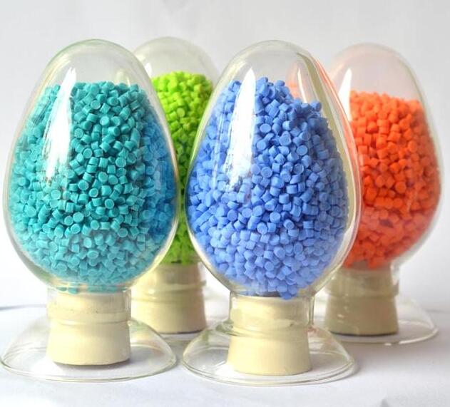 成人用品用TPE材料好還是硅膠材料好呢？